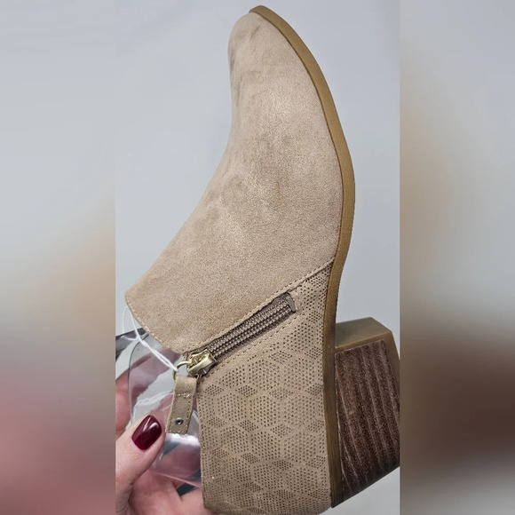 Dr. Scholls Brief Women's Faux Suede Tan Side Zip Memory Foam Ankle Boot Size 11 - Picture 7 of 14